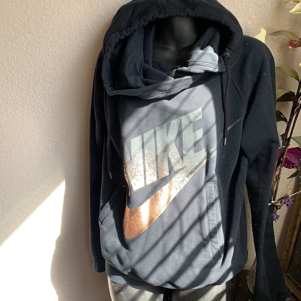 Black Nike hoodie